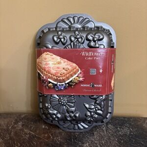 Nordic Ware Wildflower Cake Pan Platinum‎ Collection Cast Aluminum Floral Mold